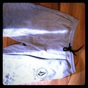VOLCOM Sweatshorts mens Small